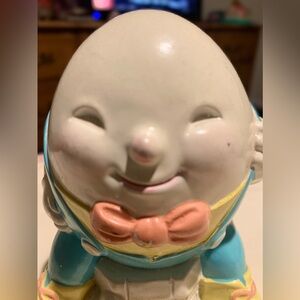 Vintage 1982 Avon Humpty-Dumpty Hand-Painted Earthenware Piggy Coin Bank